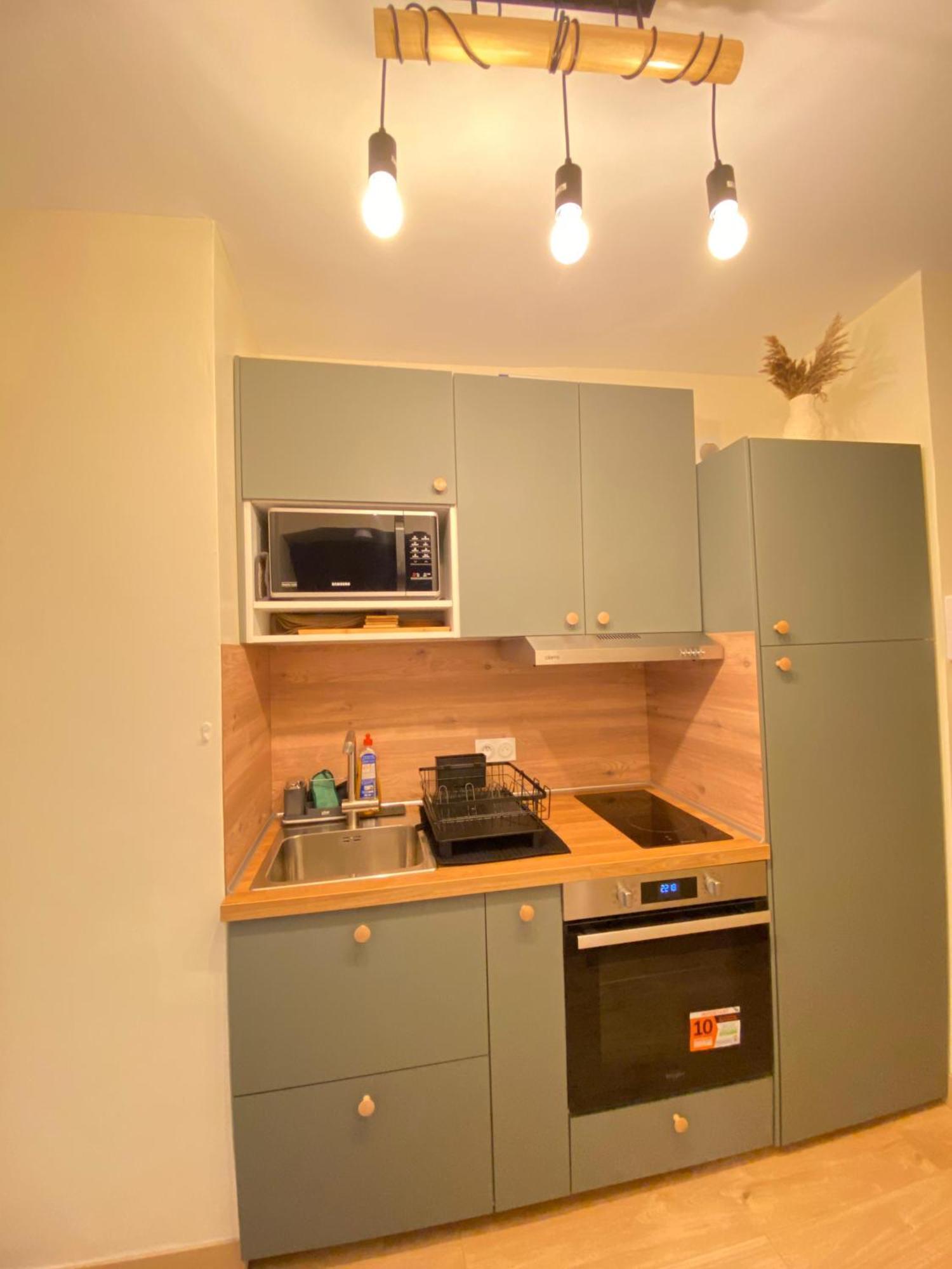 T1 Hypercentre Apartment *